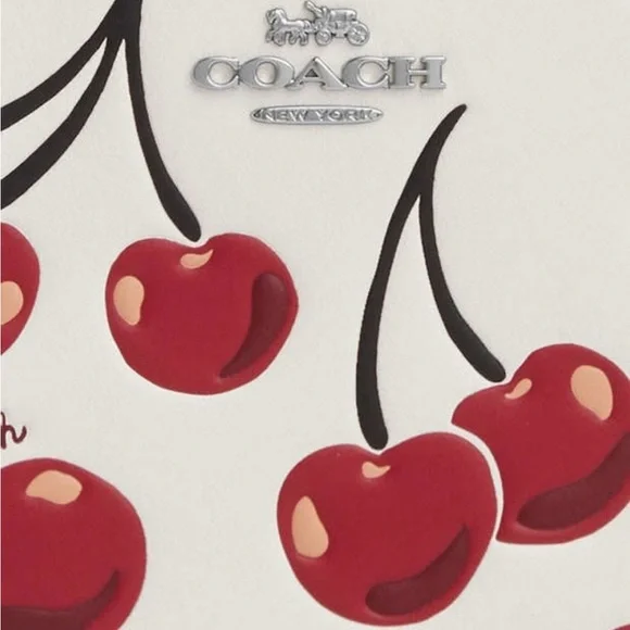 ❤️❤️❤️NEW Coach wristlet/wallet with cherry print /silvertone hardware ❤️❤️❤️ - Picture 10 of 10